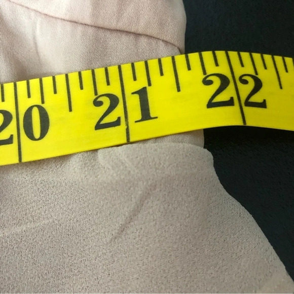 WHOWHATWEAR Blouse  L Blush chiffon Ruffles Very Soft - Picture 7 of 9